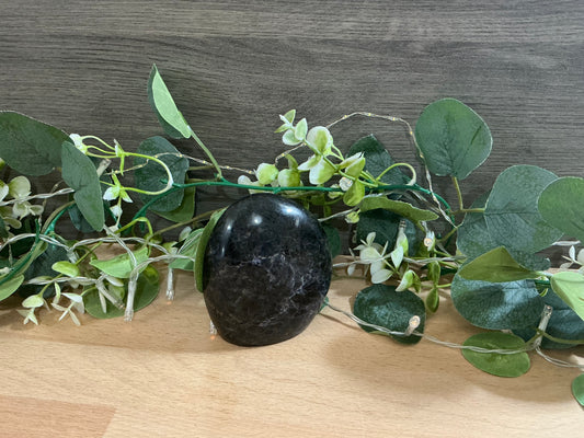 Iolite Free Form 370g