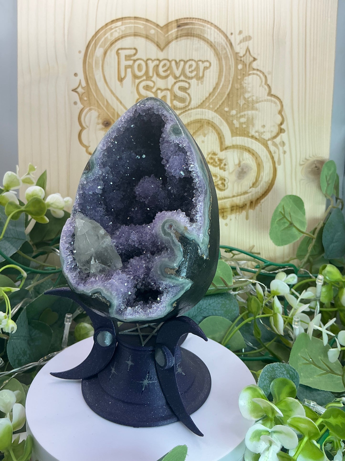 Amethyst Egg 715g (Brazilian)