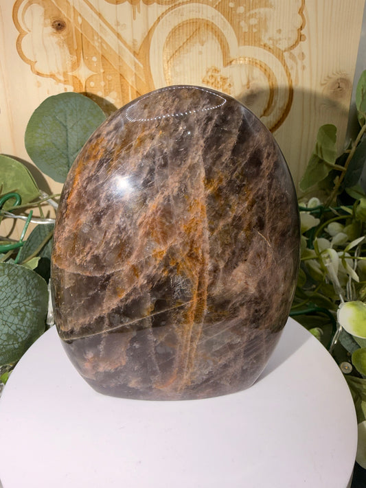 Black Moonstone FreeForm 611g