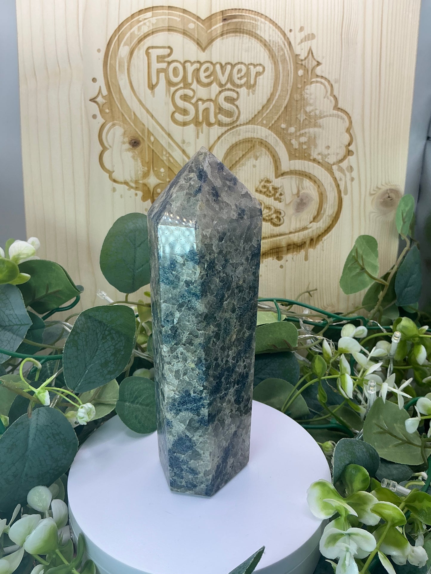 Blue Spinel Tower 708g