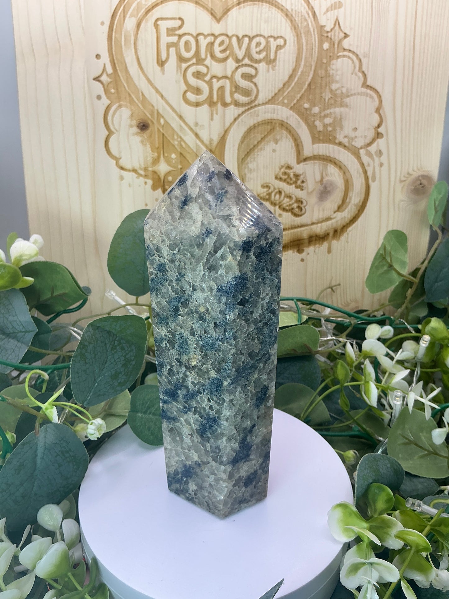 Blue Spinel Tower 708g