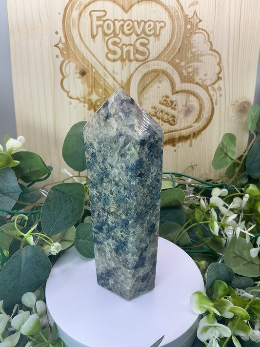 Blue Spinel Tower 708g