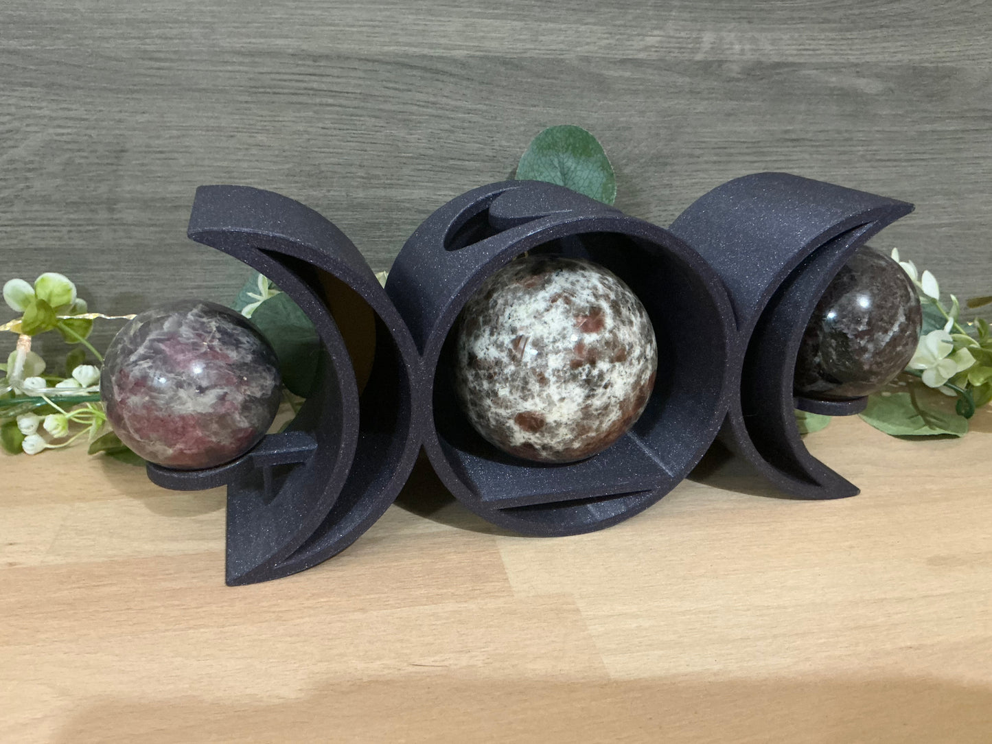 Triple Moon 3 Sphere Display