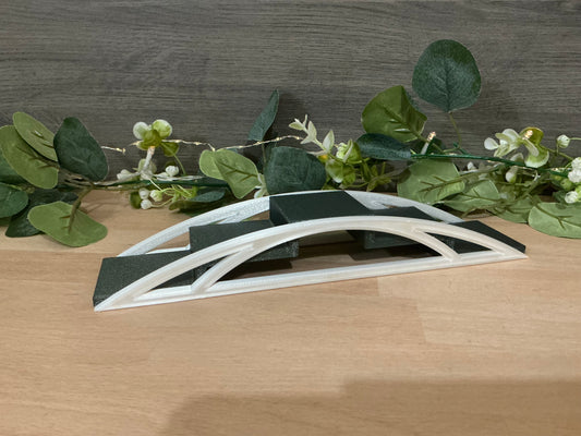 Bridge Crystal Tower Stand