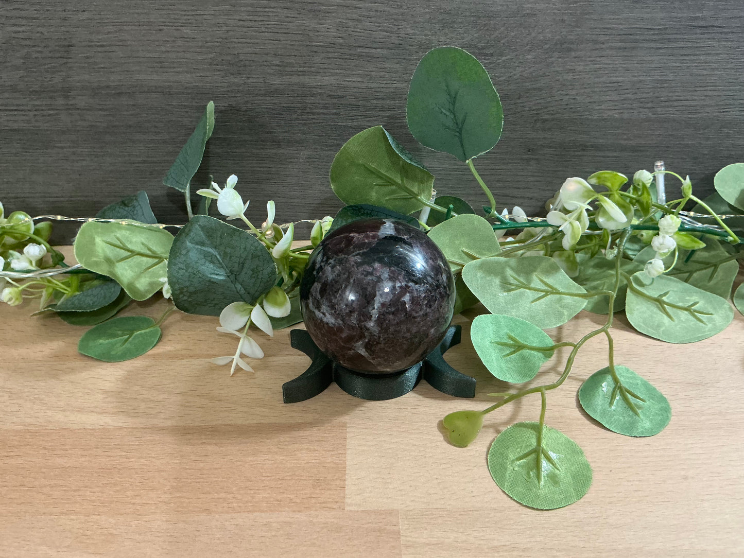 Simple Triple Moon Sphere Display