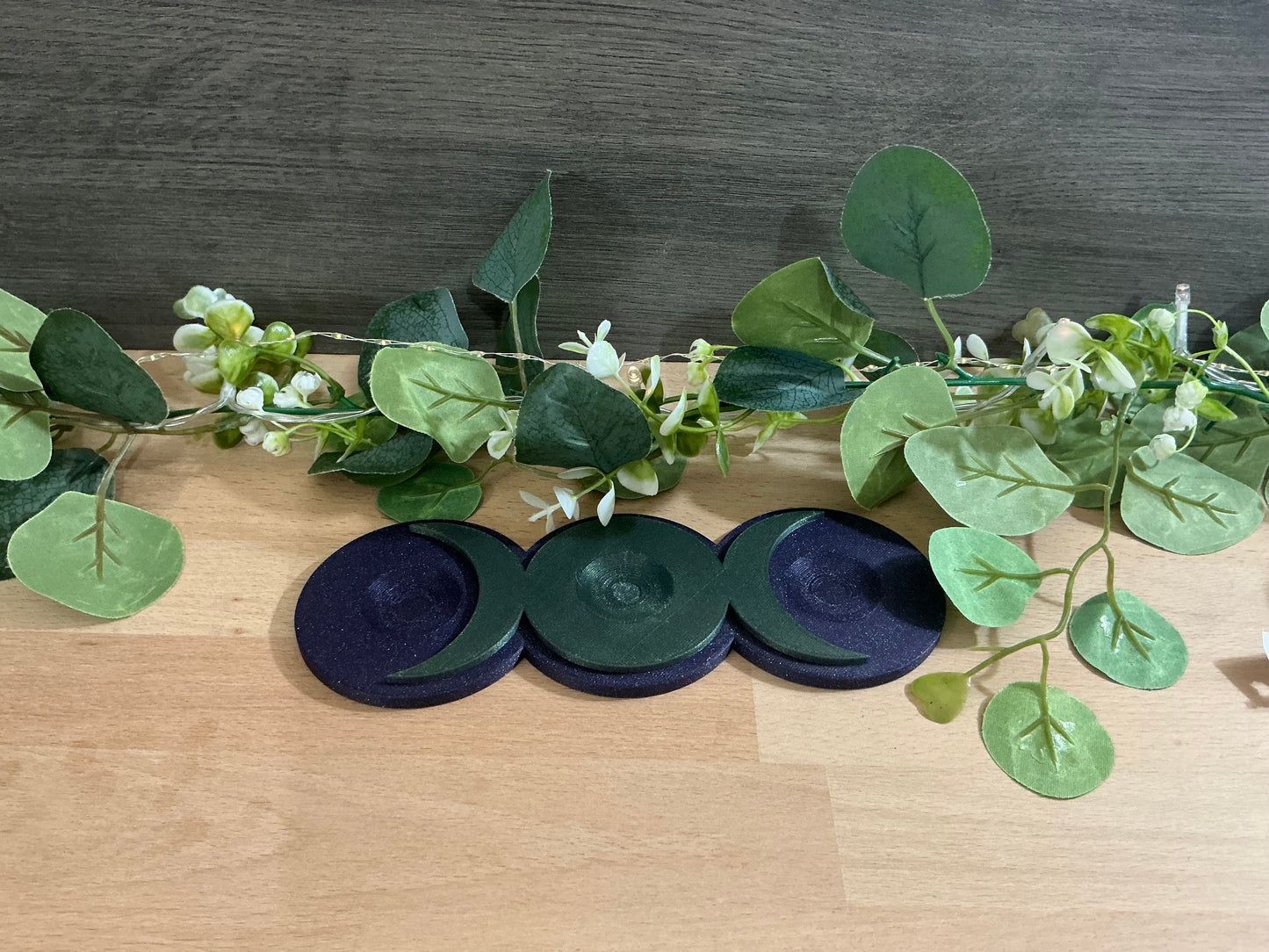 Triple Moon 3 Sphere Display Flat