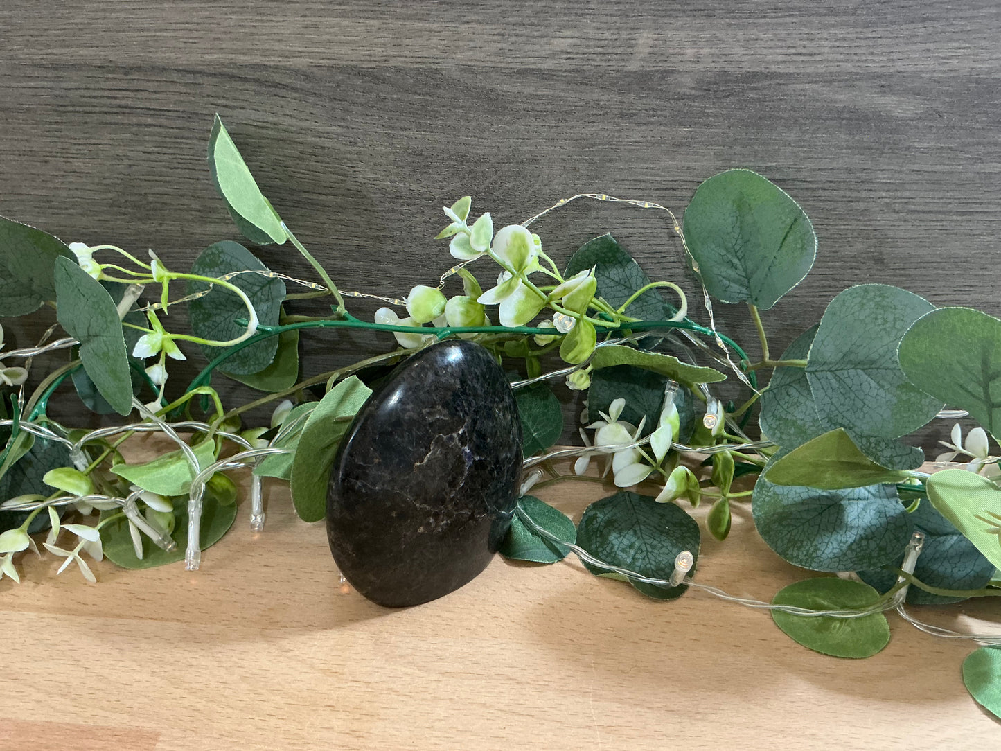 Iolite Free Form 370g