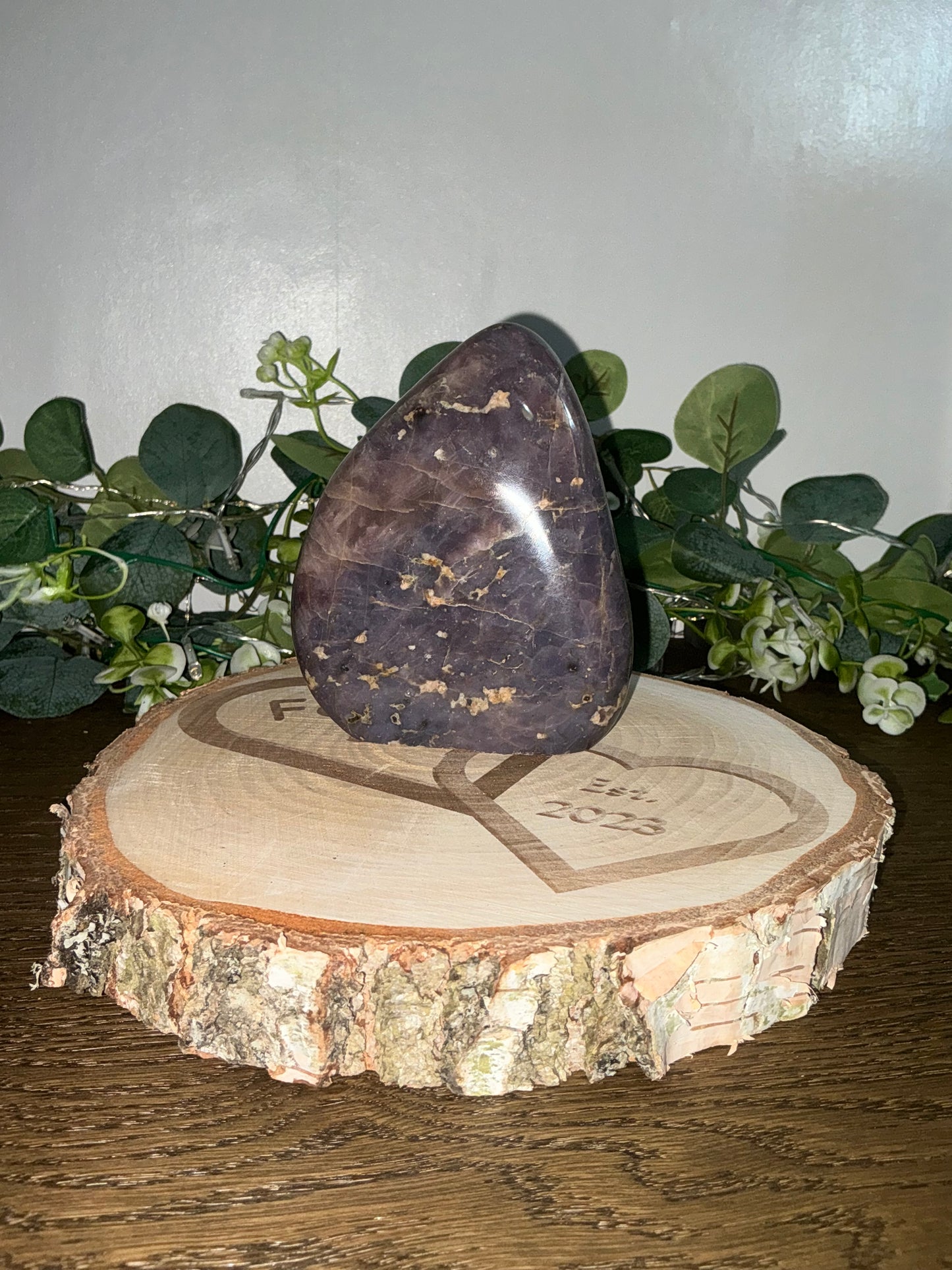 Purple Quartz 741g