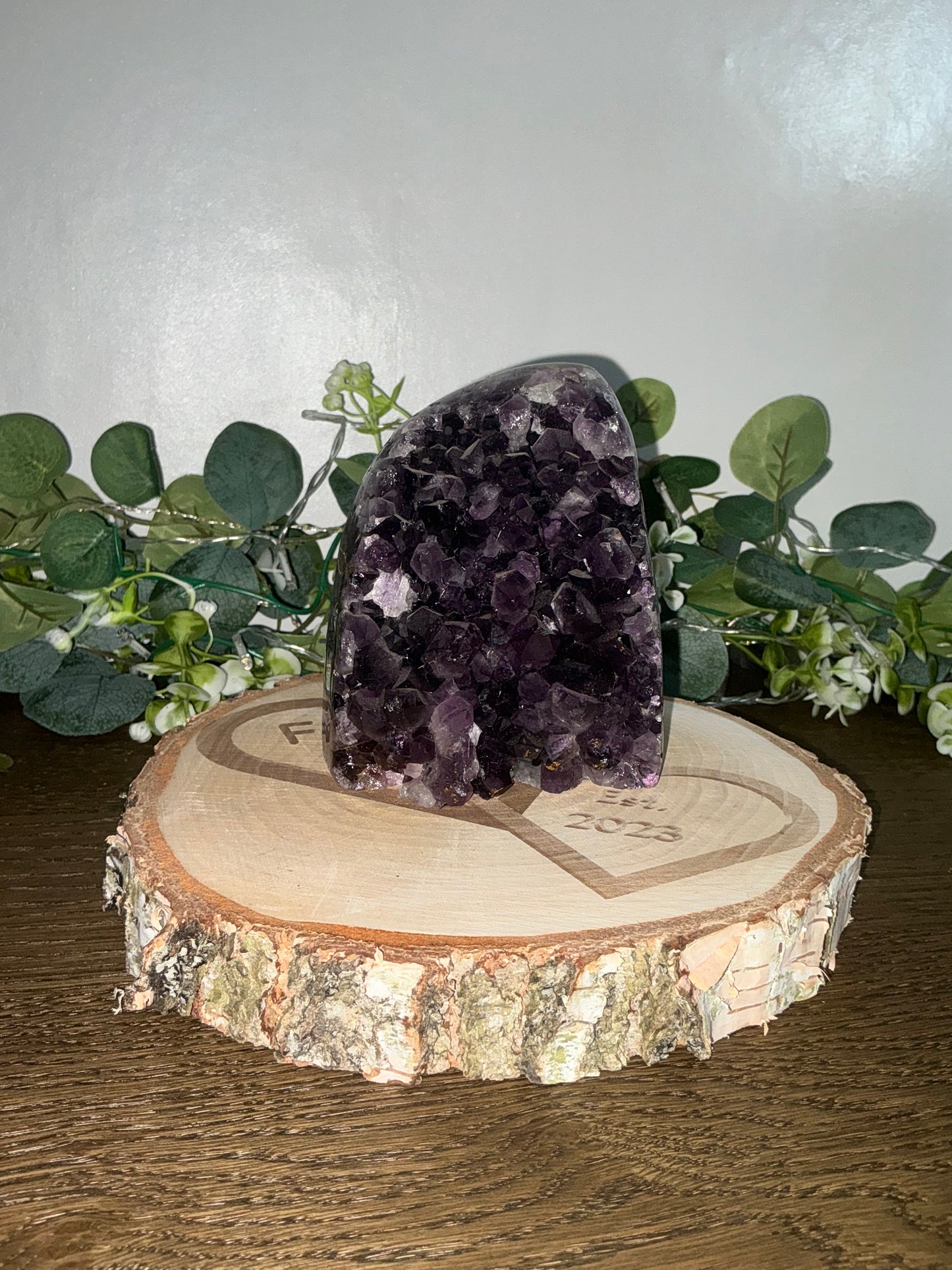 Amethyst Cutbase 1249g (Uruguayan)