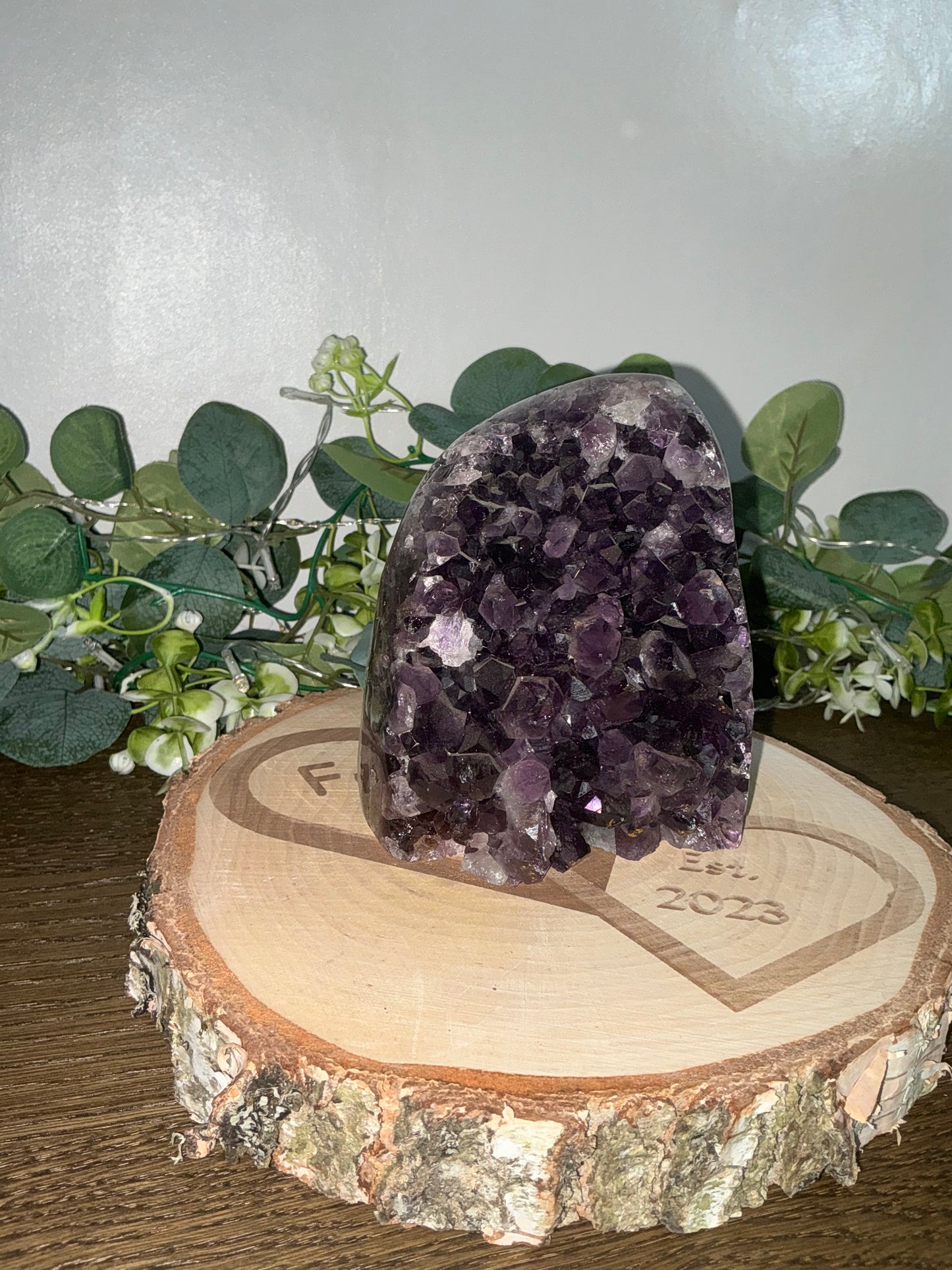 Amethyst Cutbase 1249g (Uruguayan)
