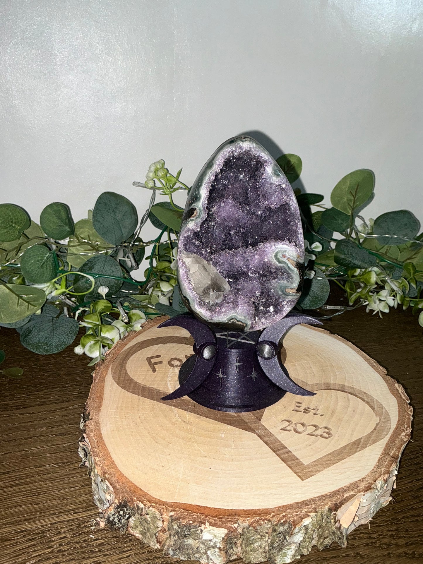Amethyst Egg 715g (Brazilian)