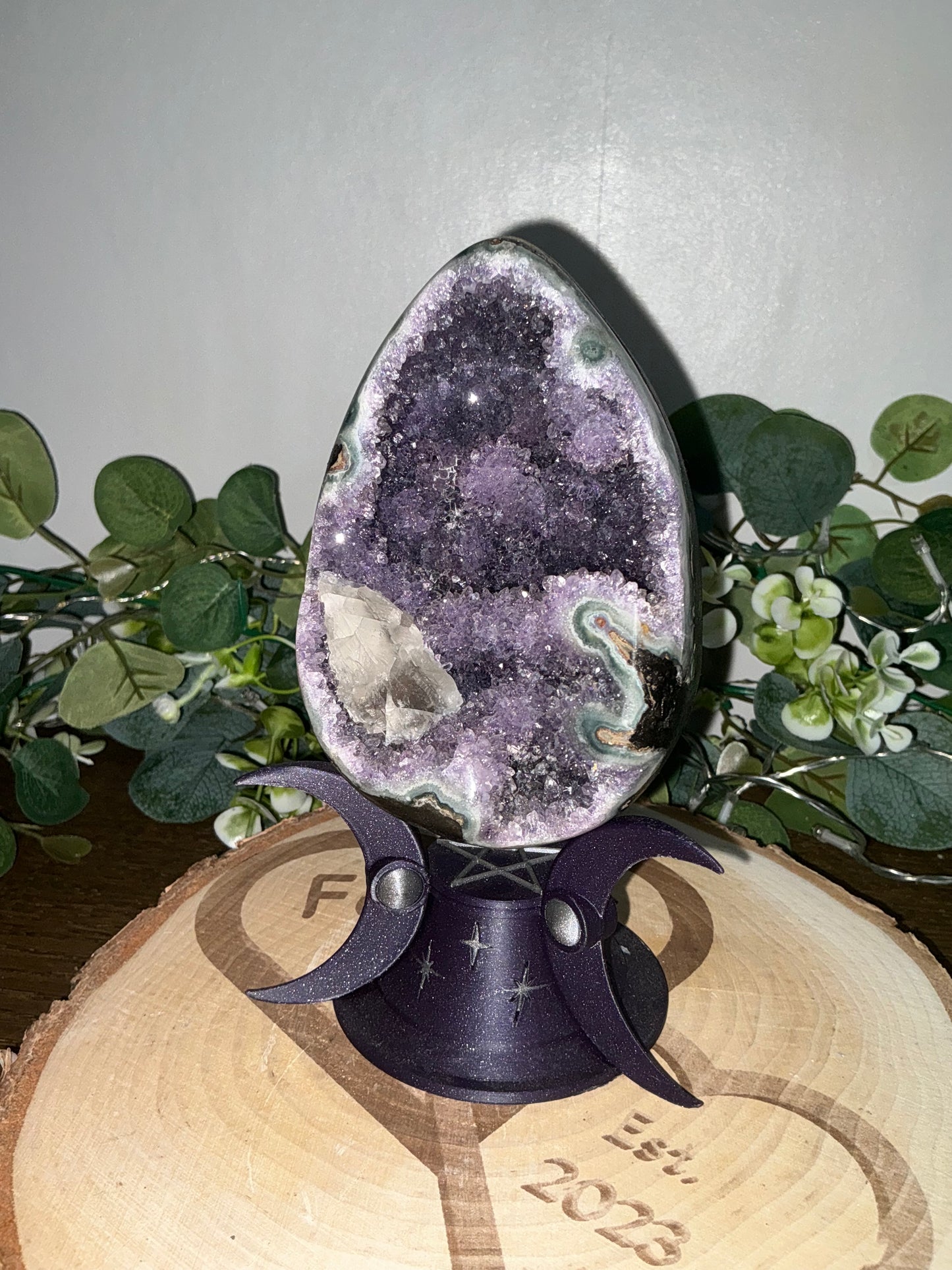 Amethyst Egg 715g (Brazilian)