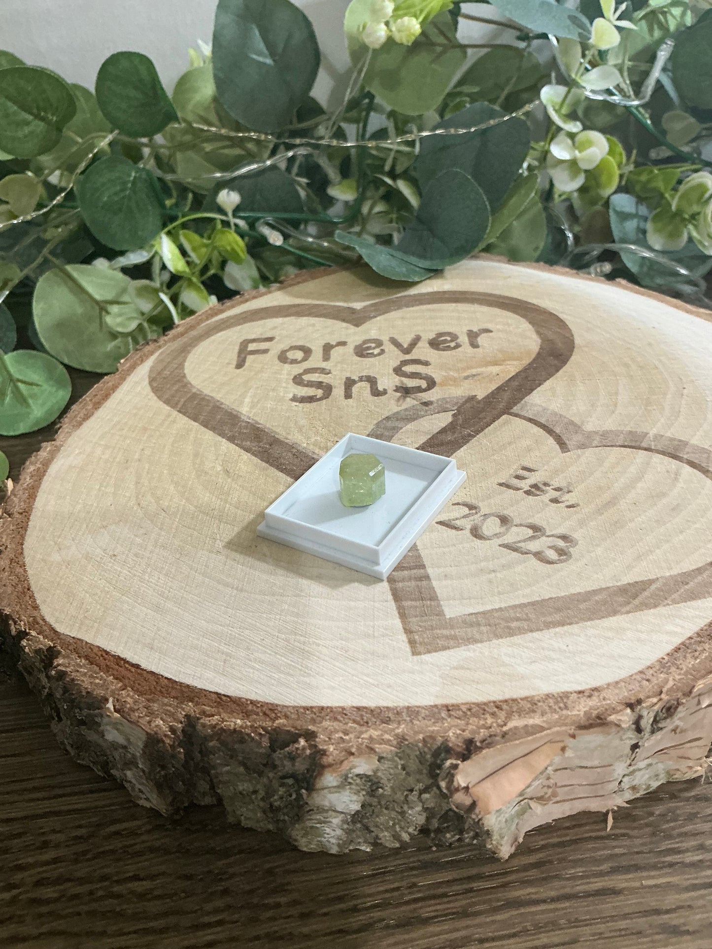 Green Apatite in case 5g