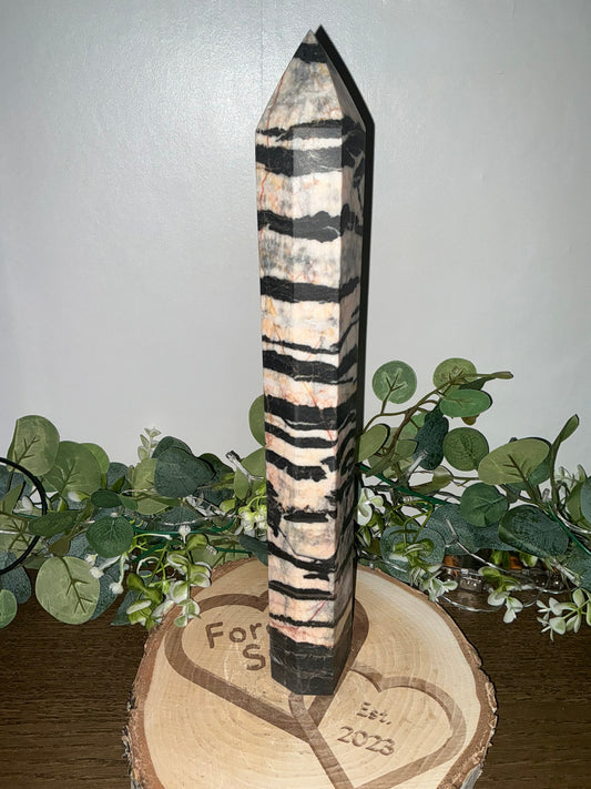 Pink Zebra Tower 1640g