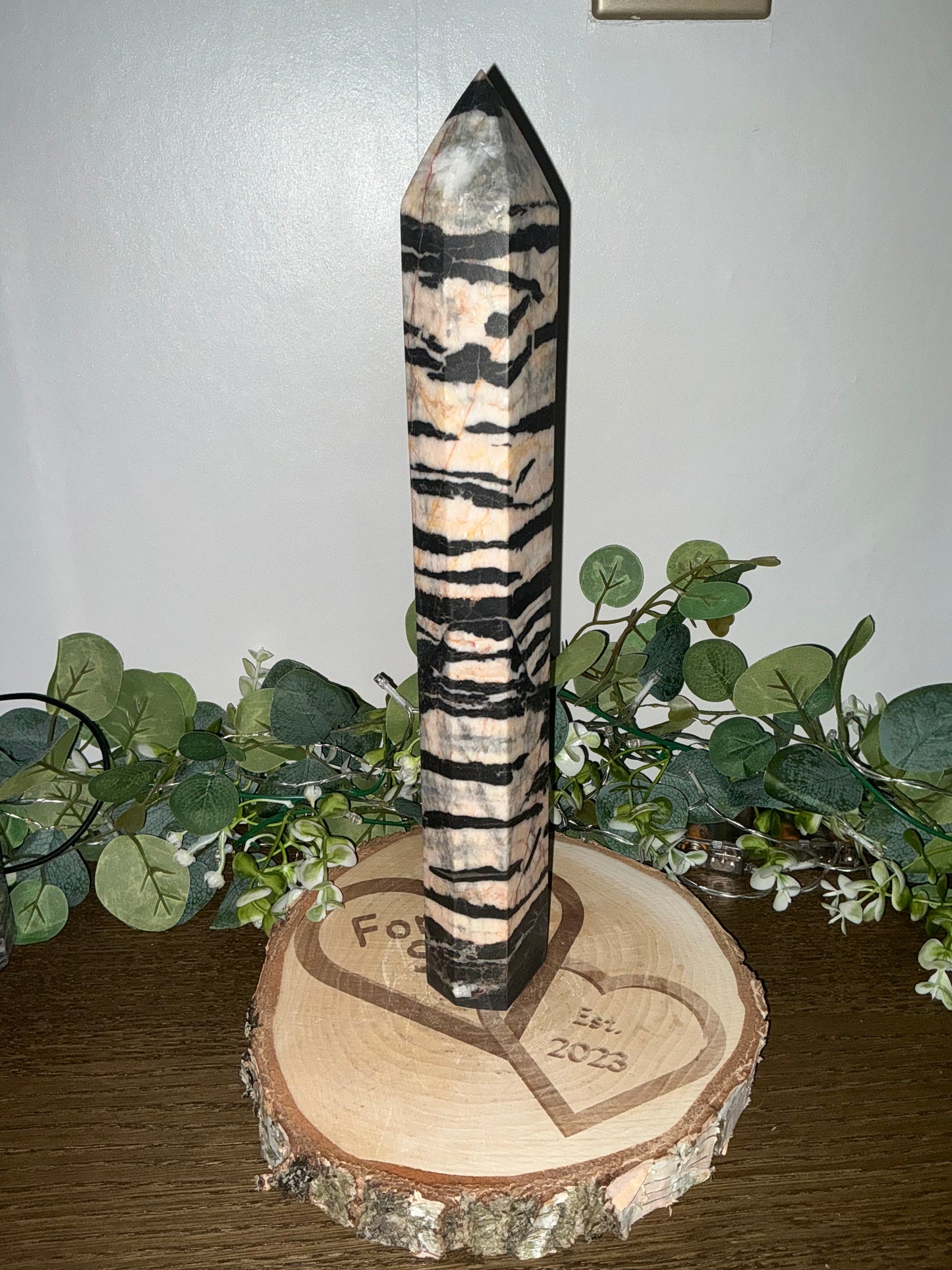 Pink Zebra Tower 1640g