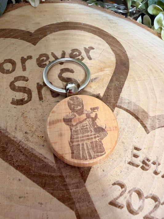 DEZBAG “In Da Faace” Wooden Circle Keyring