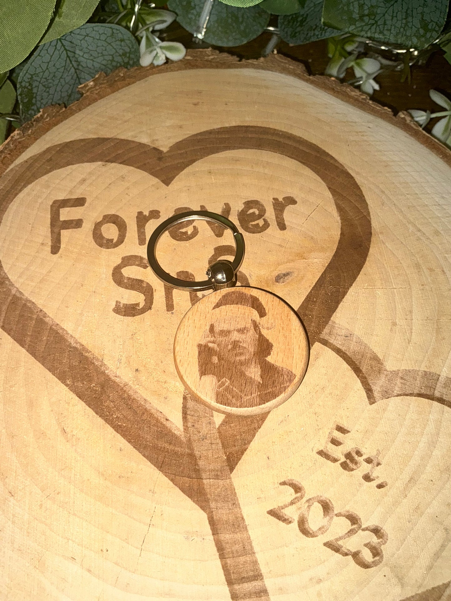 DEZBAG “Merry Dezmas!” Circle Wooden Keyring