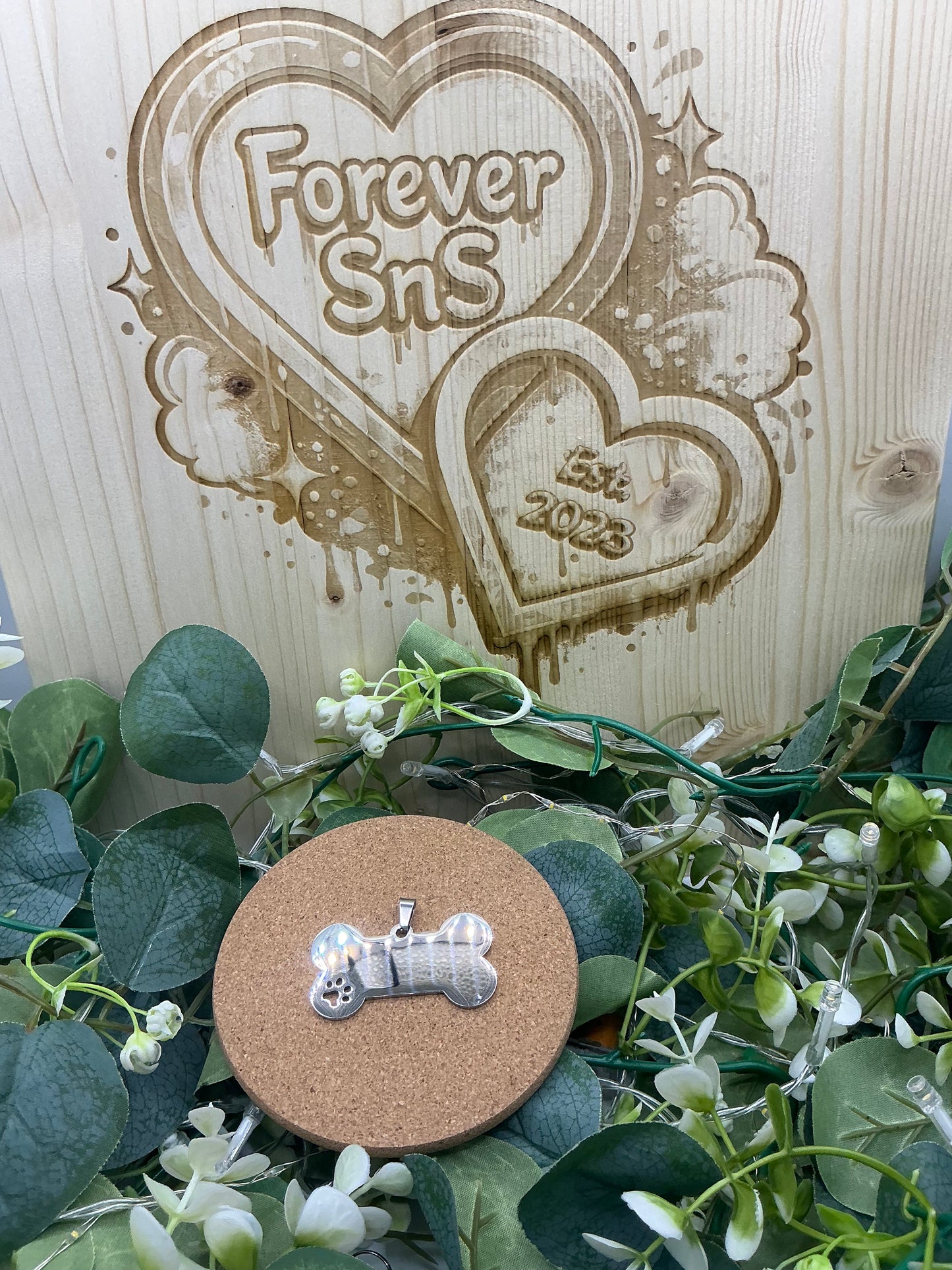 Large Paw Print Cut Out Pet Tag – Personalised Laser Engraved Dog ID Tag